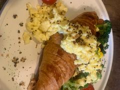 -HIGH FIVE哈福手工汉堡(桂林路店)