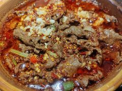 盐帮水煮牛肉-懒人盐府人家·自贡大麻鱼(安贞店)