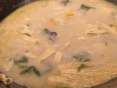 -陈大锅·岳阳鱼馆·地道岳阳菜(美食街店)