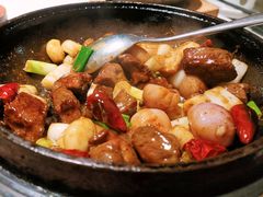石锅堂焗牛肉粒-柴门头啖汤·经典川菜·慢火汤品(锦城万达店)