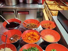 -鹤江桥·红油牛肉粉(SKP店)