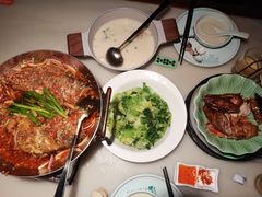 -佬麻雀·剁椒鱼头(京基KK One店)