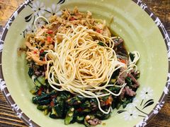 黄瓜皮炒牛肉干面-刘氏三和面馆