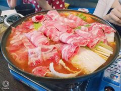 部队火锅-HONGA HONGA雄家(曹路店)