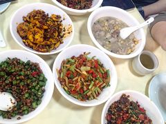 -笨罗卜浏阳菜馆(龙华鹏润达店)