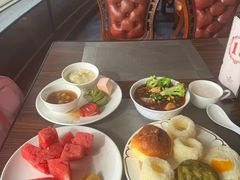 -东方豪景花园酒店·怡景旋转餐厅