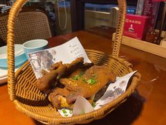 -魏铭鱼头捞饭(晋阳路店)