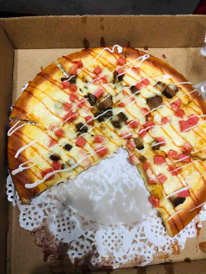 洁妹披萨(常青五路店)-"超级水果披萨出炉色彩艳丽香脆陶醉金黄.