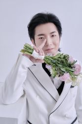 -金夫人婚纱摄影