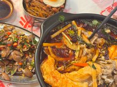 -老表记广西宵夜螺蛳鸭脚煲(东盟店)