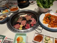 -韩香福烤肉庄园(荣成店)