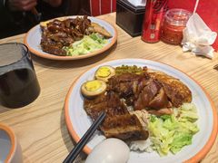 -瑞霖·隆江猪脚饭