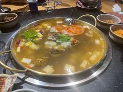 -顶顶汤火牛排火锅·经典铜锅涮肉