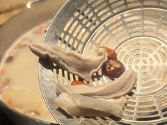 -尚尚仙·酸汤猪手·猪肚鸡火锅(华联万柳购物中心店)