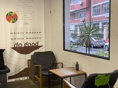 用餐区-研途咖啡馆(健康路店)