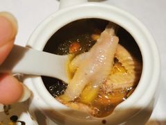 -尚一汤 广东炖汤(金桥国际店)