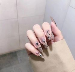 -LILY NAILS美甲美睫