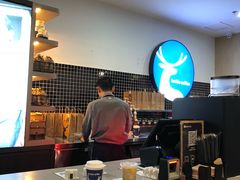 -瑞幸咖啡(1+1大厦店)