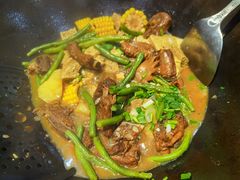 -袁小二大东北铁锅炖(吉祥村总部)