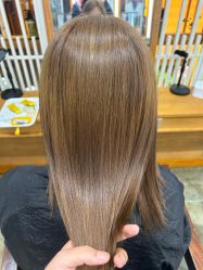 -心迪染发专门店