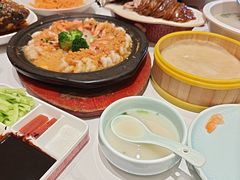 -梅利汴京烤鸭•开封豫菜地标店(东大街店)