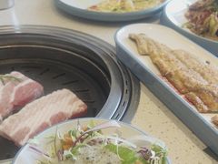 -韩香福烤肉庄园(荣成店)