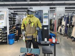 -迪卡侬(大英山店)