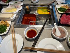 -海底捞火锅(新松江路店)