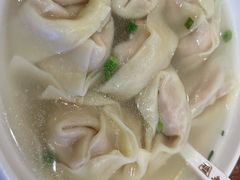 刀鱼馄饨-老半斋(福州路店)