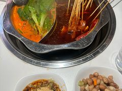 -佰人王串串香火锅(洋珠巷店)