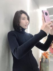 -变画·发型STUDIO