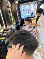 -豪帅男士理容馆