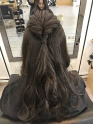 -SWANK SALON