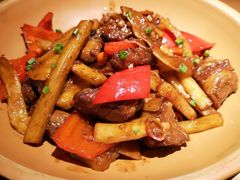 紫油姜烧土猪排-吃饭皇帝大(合生汇店)