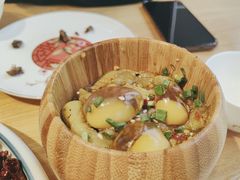 -嫩芽 ·地道重庆菜(十八梯露台夜景店)