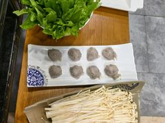 -楼外楼大刀肉传统火锅居(幸福街店)