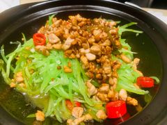 -小船渔村•大连菜•大连焖鱼(黄河路店)