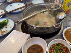 -罗二娘·鲜切牛自助火锅(罗湖东门步行街店)