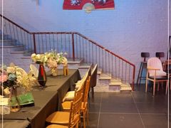 -里堂派对·独栋团建聚会小院轰趴馆(三圣乡店)