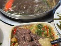 鲜牛肉-围炉夜话·潮汕卤水火锅(榕江店)