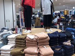 -优衣库(青岛万象城店)