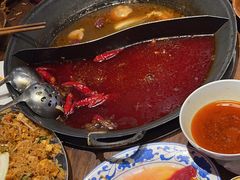 -萍姐火锅·公路夜市(武汉首店)