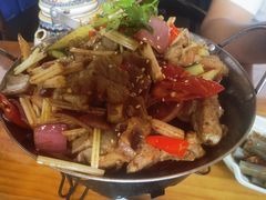 -小厨子私房菜·云南美食店