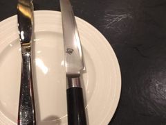 -恰餐厅及酒吧 CHAR Bar & Grill (北京丽都皇冠假日店)