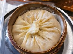 蟹黄吸管汤包-隆喜元鱼汤包·海鲜(中联广场店)