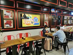 大堂-李先生牛肉面大王(上海站南广场店)
