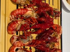 -肥肥虾庄·金牌油焖大虾(杨园滨江时代walk店)