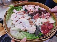 半仙牛八宝拼三黄鸡-喜半仙·牛八宝·两江米粉酒(普陀路店)