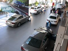 -博瑞祥云奥迪4S店