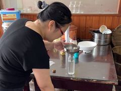 大堂-老太婆饭店(广义路店)